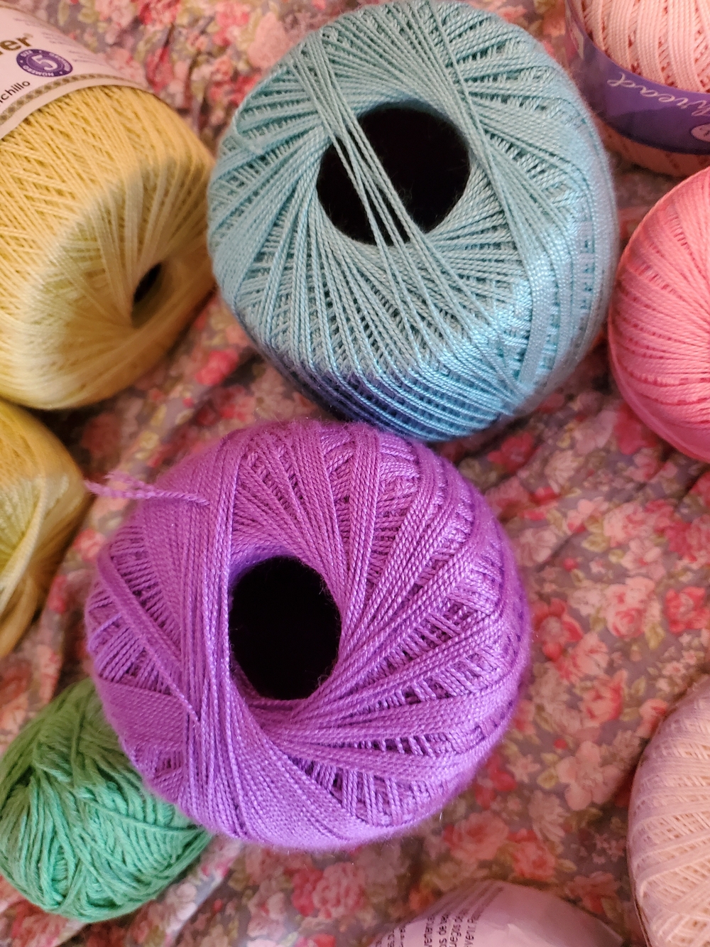 Assorted Cotton Crochet Thread Lot - Picture 6 of 8